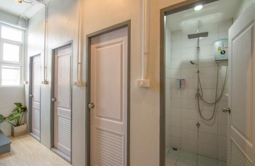 Siriraj Hostel | Ekanake hostel