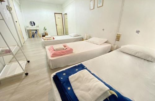 Chang Phueak Hostel | Flow guest house