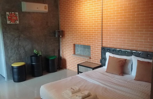 Pak Nakhon Hostel | Green House Neo-Resotel - Hostel