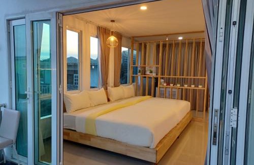 Bang Lamung House | Habor House by Koh Larn Riviera