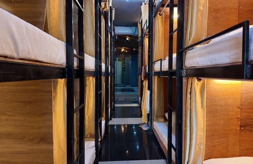 Nanai Road Hostel | Hangover Hostel Patong