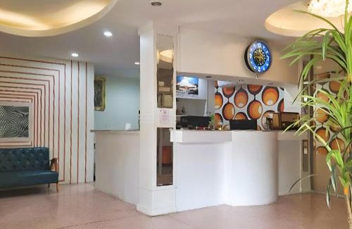 Ratchathewi Hotel | Happy 2 Hotel Patunam