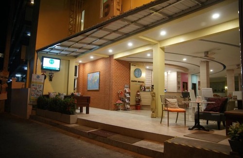 Central Pattaya Hotel | Happy Hostel