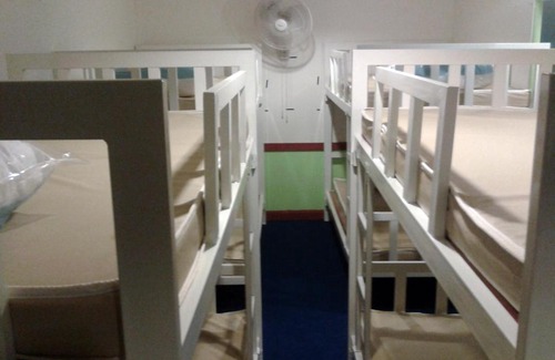 Downtown Hat Yai Hostel | Hatyai Backpackers Hostel