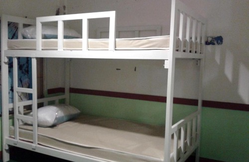 Downtown Hat Yai Hostel | Hatyai Backpackers Hostel