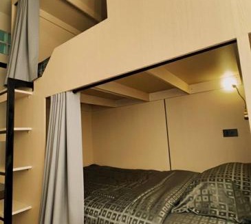 Thung Maha Mek Apartment | Holy Hostel Sathorn
