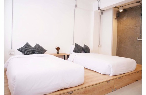 Khlong San Hostel | Hostel ∙ 8 guests