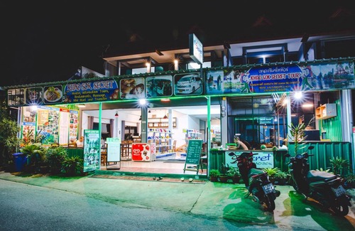 Khlong Sok Hostel | Hostel ∙ 8 guests