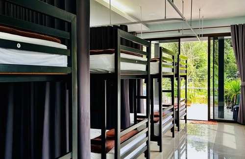 Khlong Sok Hostel | Hostel ∙ 8 guests