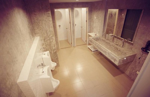 Phaya Thai Hostel | Hostel ∙ 8 guests