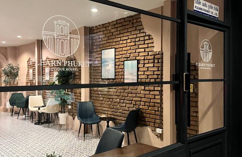 Talat Nuea Hostel | Hostel ∙ 8 guests