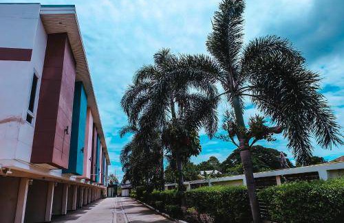Bang Nam Prieo Hotel | Hotel ∙ 2 guests