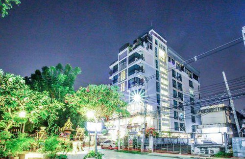 Talat Khwan Hotel | Hotel ∙ 3 guests