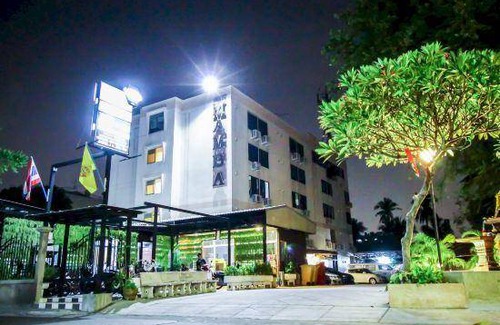 Talat Khwan Hotel | Hotel ∙ 3 guests
