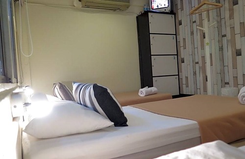 Bang Rak Hostel | I-Sleep Silom Hostel