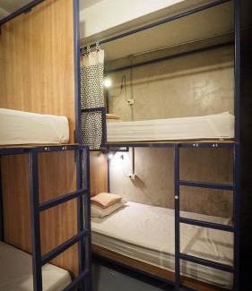 Bang Rak Hostel | I-Sleep Silom Hostel