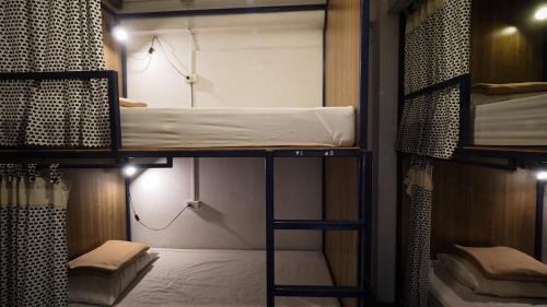 Bang Rak Hostel | I-Sleep Silom Hostel