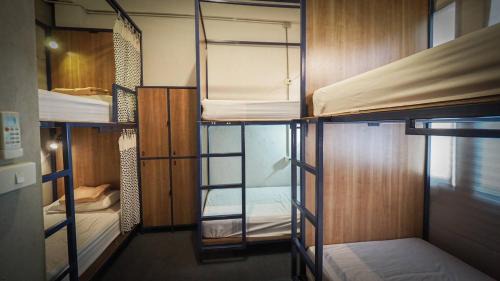 Bang Rak Hostel | I-Sleep Silom Hostel