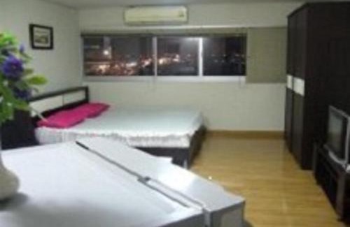 Ban Mai House | Impact Don Mueang Bangkok Guest House