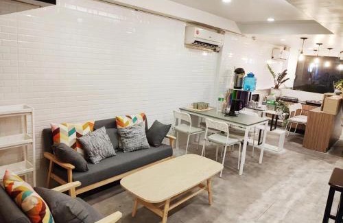 Bang Rak Hostel | Infinite Idol Home