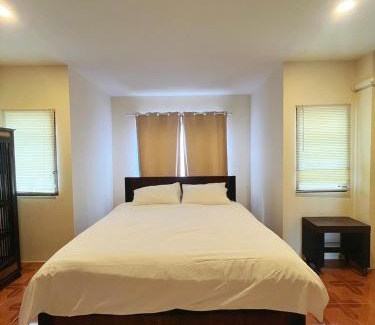 Don Kaeo Hostel | inghome & guesthouse