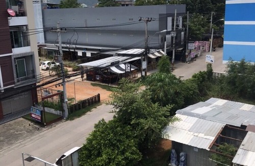 Saen Suk Hotel | J Room Bangsaen