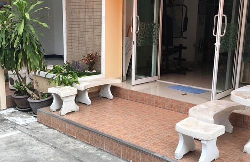 South Pattaya Hotel | Jomtien Hostel
