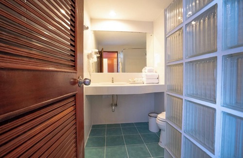 North Pattaya Hotel | JP Villa Hotel