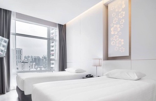 Sukhumvit Apartment | Junior Suite-Cozy and Delicate near BTS Thonglor 舒适精致房近通罗天铁站 U1