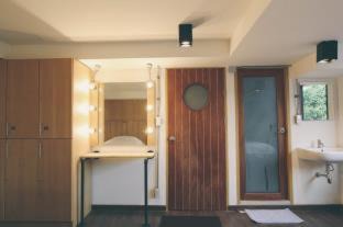Wat Ket Hostel | Koenji Guest House & Bar Chiang Mai