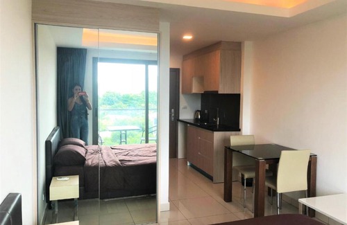 South Pattaya Apartment | Laguna beach resort 2 studio condo Pattaya