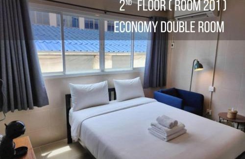 Samran Rat Hostel | Lo-Ha Guest house, Contactless Check-in