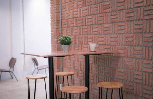 Bang Khun Phrom Hostel | Lost Inn BKK