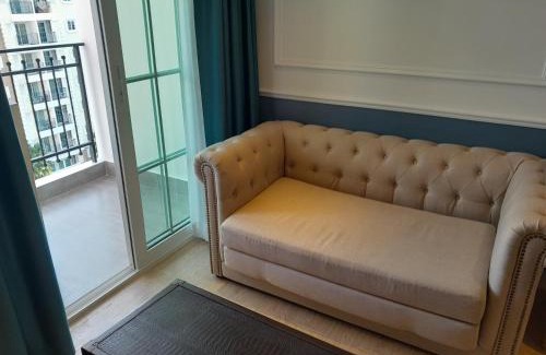 Na Chom Thian Apartment | Luxury apartment with a big pool