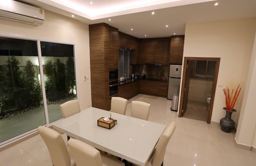 Nong Prue Villa | Luxury villa Villa AD 3BR/6-8 people