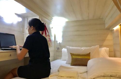Lat Krabang Hostel | Mariya Lady Hostel At Suvarnabhumi Airport
