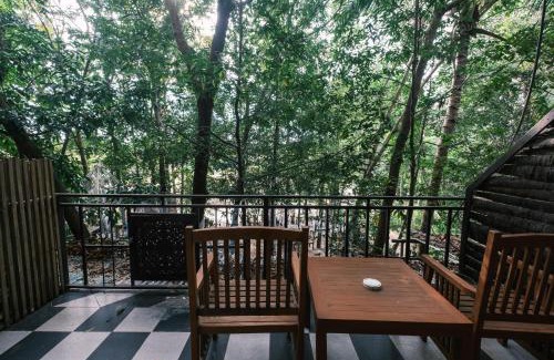 Thong Sala Hostel | MESTO Koh Phangan - Creative Stay & Community Hub