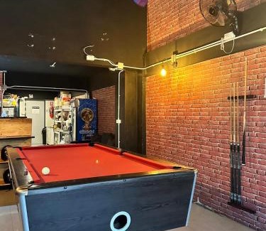 Chang Phueak Hostel | New Warm Light Hostel