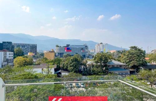 Huay Kaew Apartment | Nimman Townhouse with Pool Sauna and Workspace