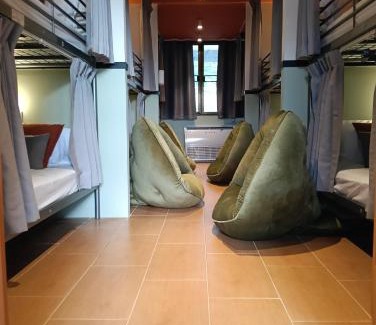 Nong Chaeng Hostel | Nitra Hostel ladies Only