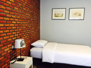 Trang Hostel | Nokhook House