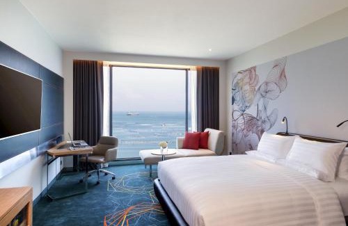 Tha Thaewawong Hotel | Novotel Marina Sriracha