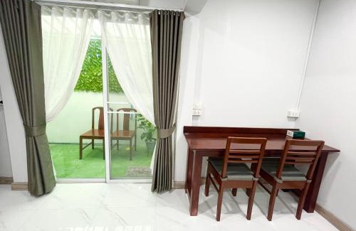 Bangkok Noi House | Number9 Bangkoknoi BKK Homestay