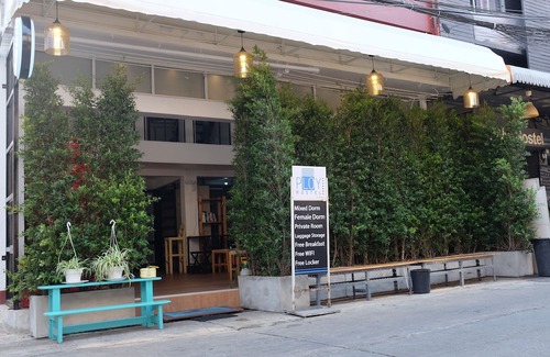 Ban Phan Thom Hotel | PLOY Hostel