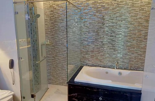 Mae Hia Apartment | Pool Suite Chiang Mai