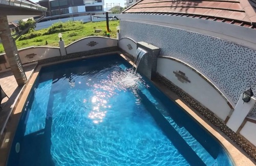Bang Sare House | Poolvilla 4 Bedroom near Sea