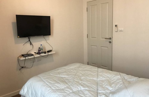 Pathum Thani Resort | Private room ∙ 1 guest