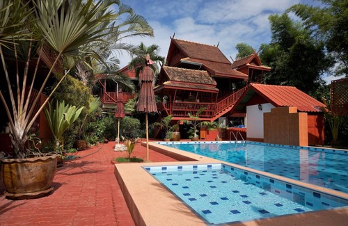Saraphi Resort | Private room ∙ 2 guests