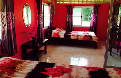 Makham Tia Resort | Private room ∙ 3 guests
