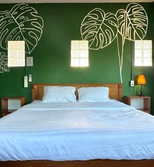 Thong Sala Hostel | PROpaganda Hostel